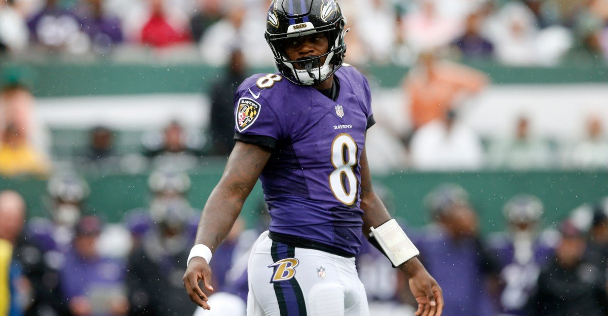 gettyimages 1427700614 Baltimore Ravens (5-5) The Ravens won their fourth consecutive game last week, grinding out a 23-16 win over the Browns for a series sweep over their division rival. Baltimore’s offense struggled for much of the game, and they were victimized by special teams miscues. Fortunately, the last phase of the game — defense — picked