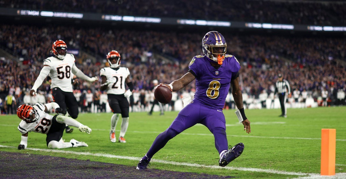 gettyimages 2182871791 Baltimore Ravens (6-5) The Ravens won their fifth straight game last week and pulled even with the Steelers at 6-5 overall. By virtue of tiebreakers, though, the Ravens are now atop the division. While the Ravens’ turnaround after a 1-5 start has been more than commendable, they continue to win in unimpressive fashion. Baltimore’s offense