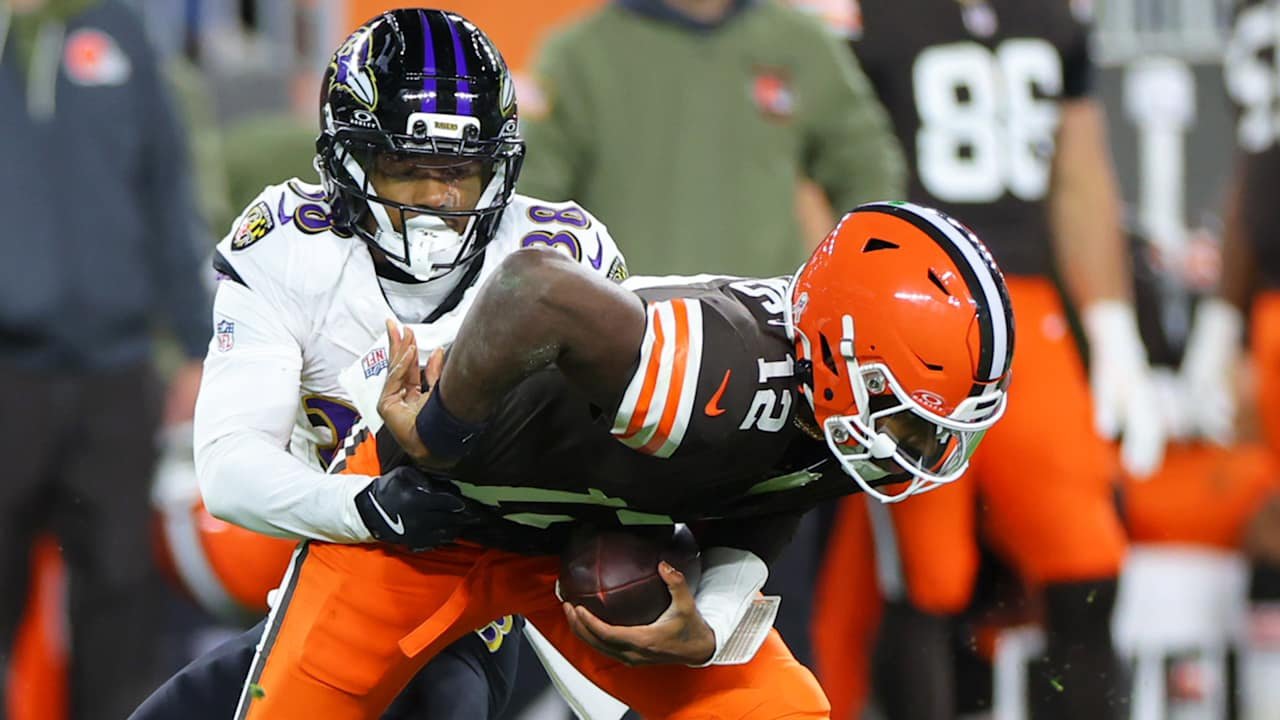 p6abbf2ht4yibcitr7hy Browns rookie QB Shedeur Sanders entered Sunday’s game to cheers, but the Ravens defense made sure they didn’t last long.
