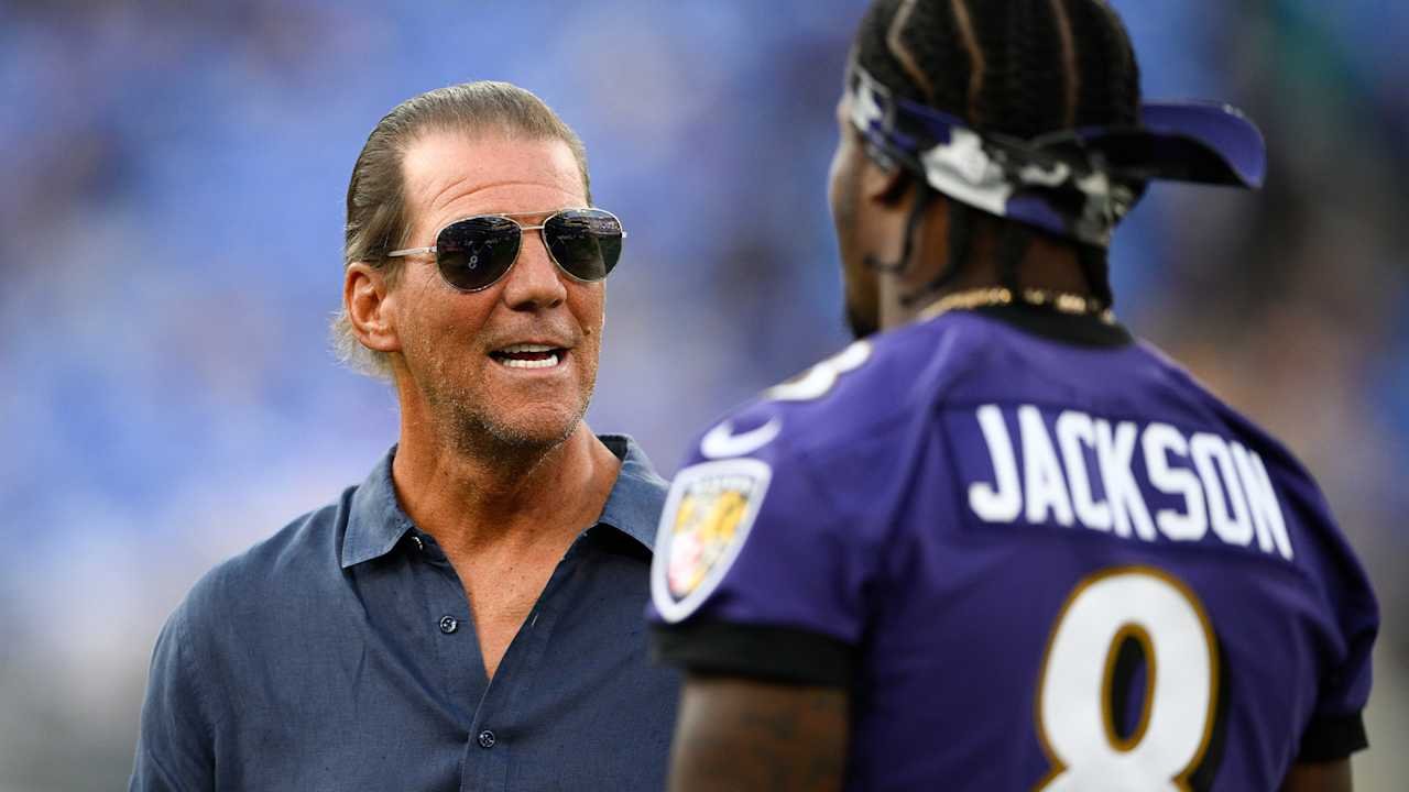 i7rhrlvb4hbimcg7ktja Ravens Owner Steve Bisciotti said he will fly with Lamar Jackson from Florida to meet the coaching finalists.
